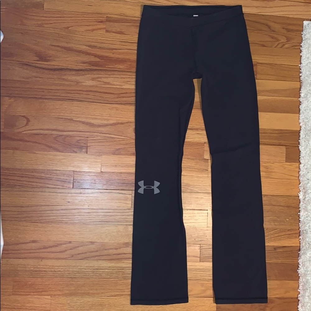 Dark grey yoga pants
